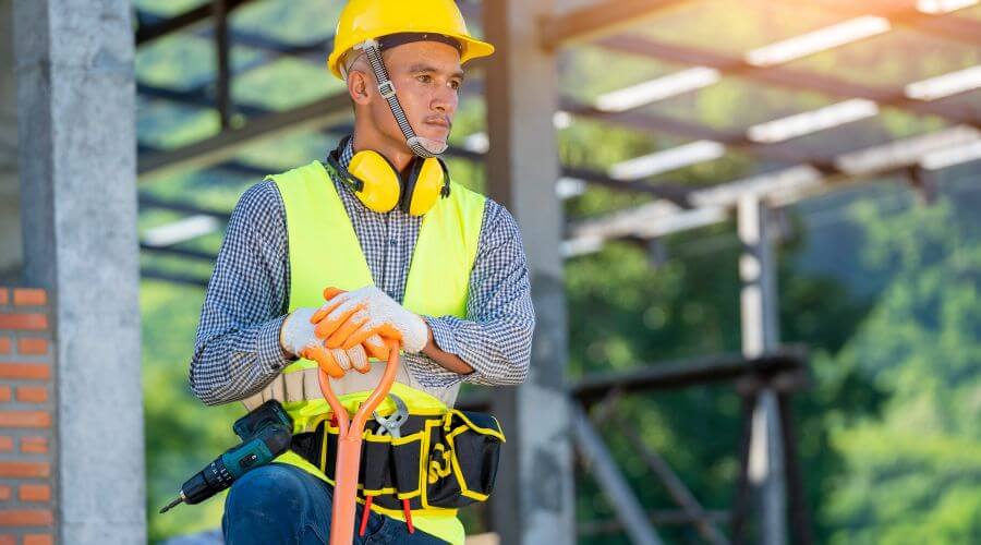 Expert flood damage restoration services in Edgewood, IA